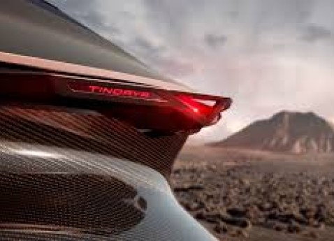 CUPRA офіційно оголосила назву своєї нової моделі